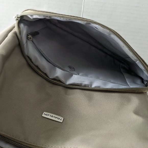 Travelon Crossbody Messenger Bag RFID Anti-Theft Adjustable - Picture 6 of 10